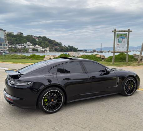 PORSCHE PANAMERA 2.9 V6 E-HYBRID 4 PLATINUM EDITION PDK